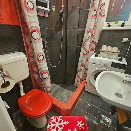 Alexis Apartment *